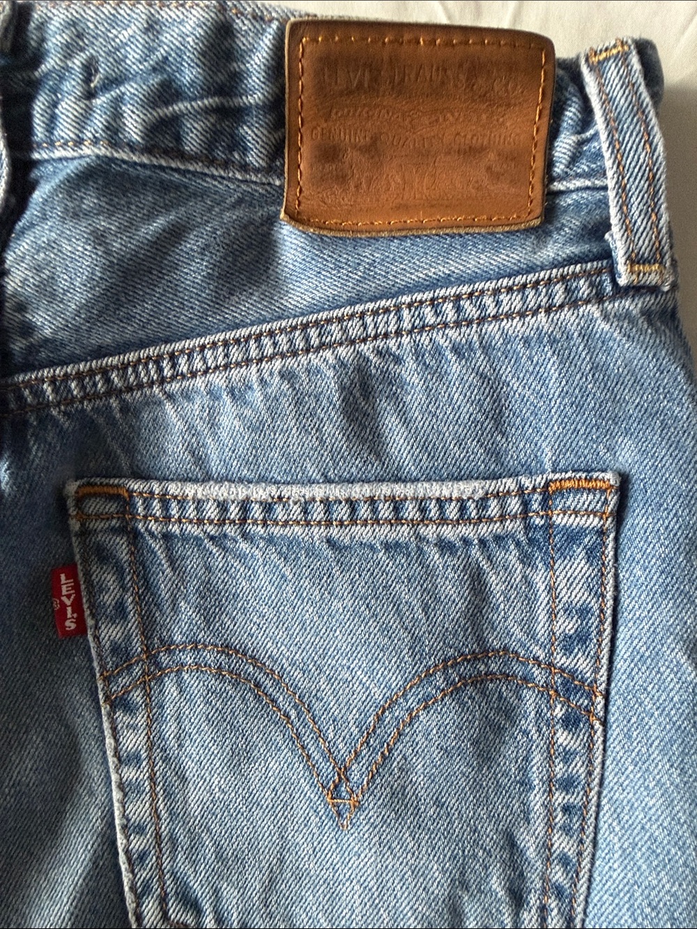 Levi’s Ribcage Straight Size 26 - Picture 4 of 7